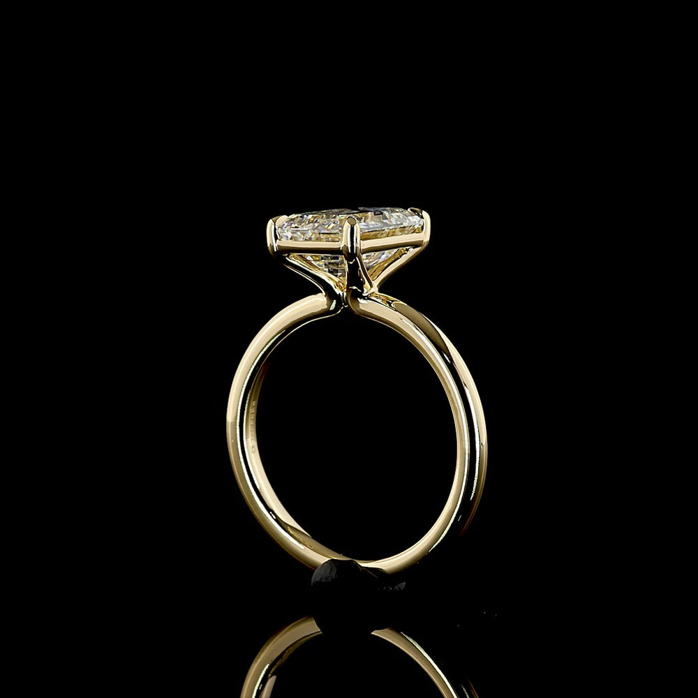 14K Yellow Gold North-South Emerald Cut Lab Diamond Solitaire Ring - 3.23 Carat Total Weight, E-F Color VS1 Clarity, IGI Certified - Covaloro Fine Jewelry