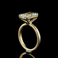 14K Yellow Gold North-South Solitaire Ring with 4.10 Carat Radiant Cut Lab Diamond - E VVS2 IGI Certified - Covaloro Fine Jewelry