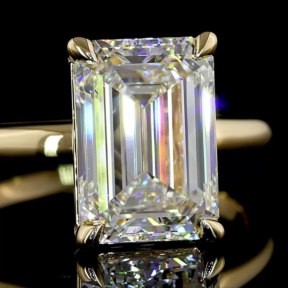 14K Yellow Gold North-South Solitaire Ring with IGI Certified 4.01 Carat Emerald Cut Lab Diamond D VVS2 - Covaloro Fine Jewelry