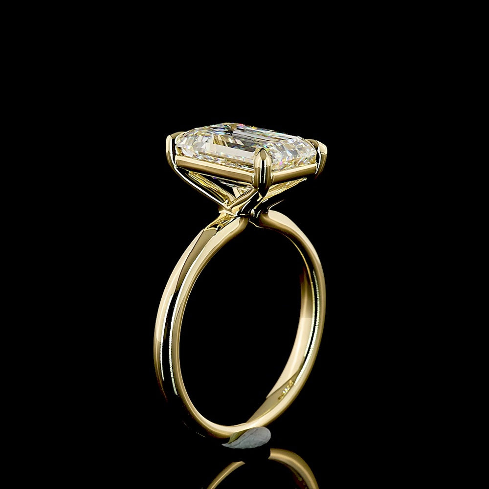 14K Yellow Gold North-South Solitaire Ring with IGI Certified 4.01 Carat Emerald Cut Lab Diamond D VVS2 - Covaloro Fine Jewelry
