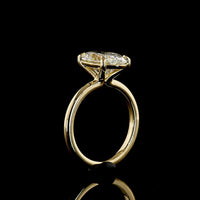 14K Yellow Gold Oval Cut Lab Diamond Solitaire Engagement Ring - 4.16 Carat Total Weight, E VVS2 IGI Certified - Covaloro Fine Jewelry