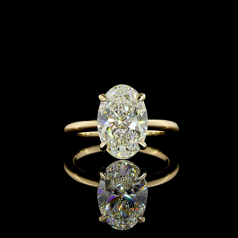 14K Yellow Gold Oval Cut Solitaire Ring with 3.65 Carat Lab Diamond - IGI Certified E-F VVS2 - Covaloro Fine Jewelry