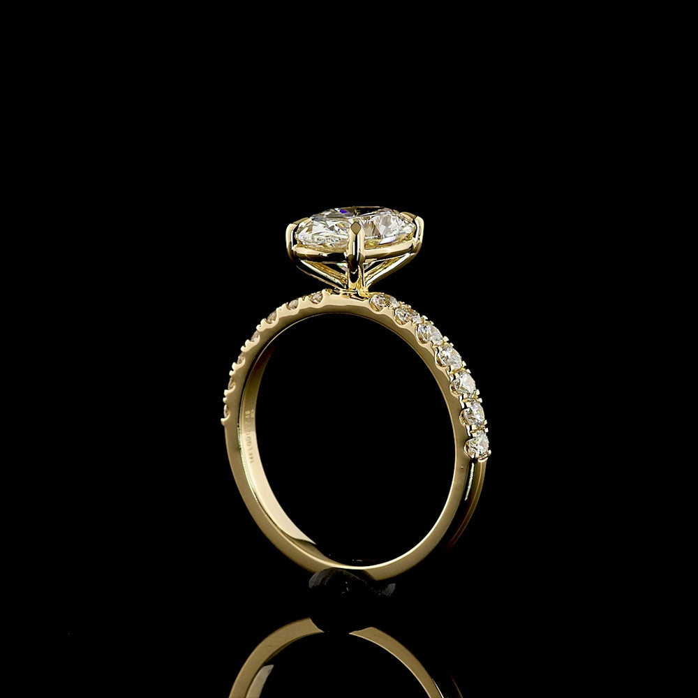 14K Yellow Gold Oval Solitaire Engagement Ring with Brilliant Cut Diamond Pavé Shank - 2.46 Carats Total Diamond Weight (IGI Certified) - Covaloro Fine Jewelry