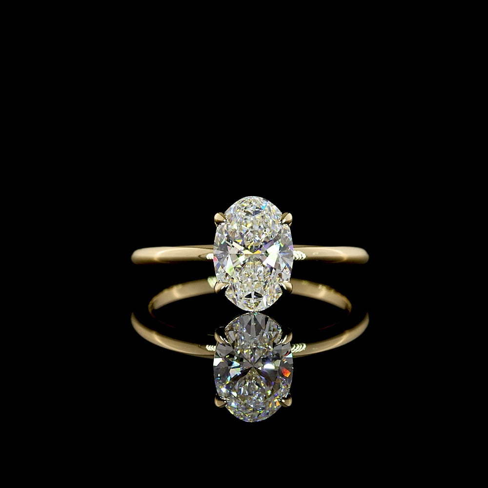 14K Yellow Gold Oval Solitaire Ring with 1.52 Carat Lab-Grown D VVS2 Diamond in Four-Prong Setting - IGI Certified - Covaloro Fine Jewelry