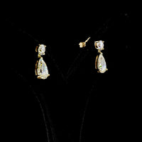 14K Yellow Gold Pear Shape Drop Earrings with Lab-Grown Diamonds - 2.9 Carat Total Weight (1.09 Carats & 1.05 Carats Pear, 0.76 Carats Brilliant Cut) - Covaloro Fine Jewelry