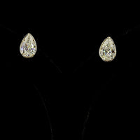 14K Yellow Gold Pear Shape Lab Diamond Stud Earrings with Bezel-Prong Settings - 5.00 Carat Total Weight, F VS1 Clarity - Covaloro Fine Jewelry