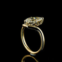 14K Yellow Gold Pear Shape Solitaire Ring with 2.12 Carat Lab Grown Diamond E-F VVS2 - IGI Certified - Covaloro Fine Jewelry