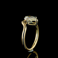 14K Yellow Gold Pear Shape Solitaire Ring with 2.12 Carat Lab Grown Diamond E-F VVS2 - IGI Certified - Covaloro Fine Jewelry