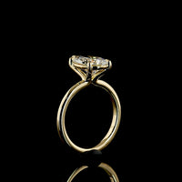 14K Yellow Gold Pear Shape Solitaire Ring with 3.11 Carat Lab Grown D VVS2 Diamond - IGI Certified - Covaloro Fine Jewelry
