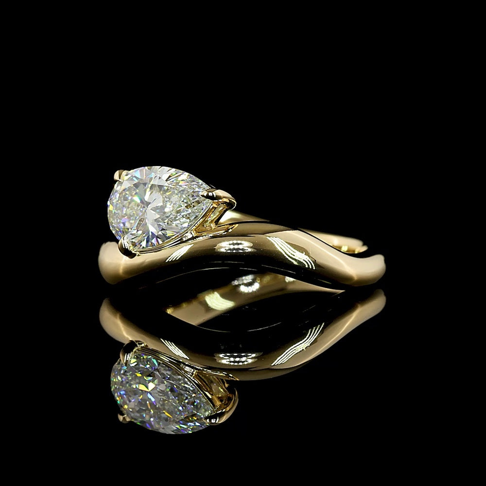 14K Yellow Gold Pear Shape Solitaire Ring with Inclined Setting - 1.00 Carat Lab Grown Diamond E-F Color VS1 Clarity - Covaloro Fine Jewelry