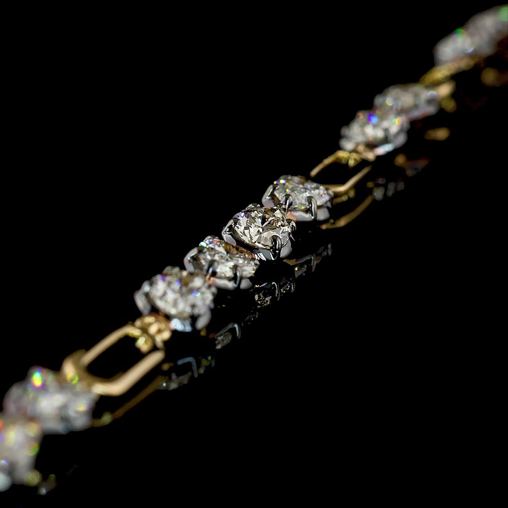 14K Yellow Gold Pear Shape Station Bracelet with East-West Set Lab Diamonds - 3.07 Carats Total Diamond Weight - Covaloro Fine Jewelry