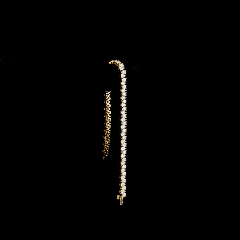 14K Yellow Gold Pear Shape Tennis Bracelet with North-South Prong Set Lab Diamonds - 7.69 Carat Total Weight - Covaloro Fine Jewelry
