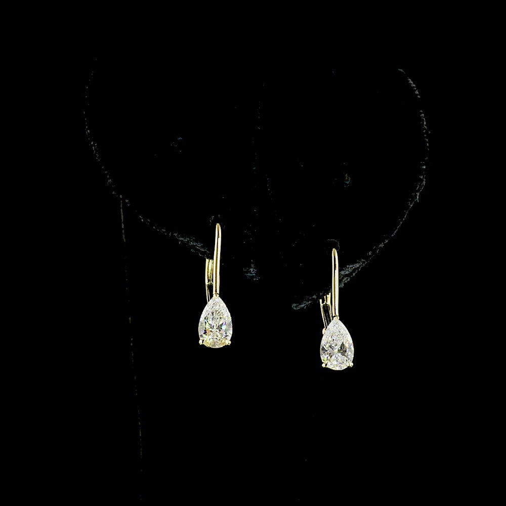 14K Yellow Gold Pear-Shaped Drop Earrings with 1.15 Carat Total Weight Lab Diamonds (E VS1) - Prong Set with Brilliant Cut Accents - Covaloro Fine Jewelry