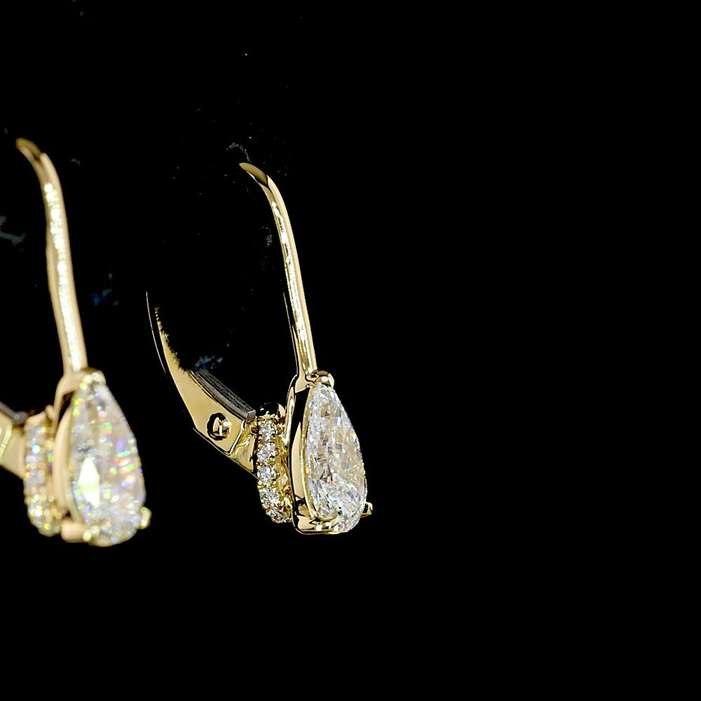 14K Yellow Gold Pear-Shaped Drop Earrings with 1.15 Carat Total Weight Lab Diamonds (E VS1) - Prong Set with Brilliant Cut Accents - Covaloro Fine Jewelry