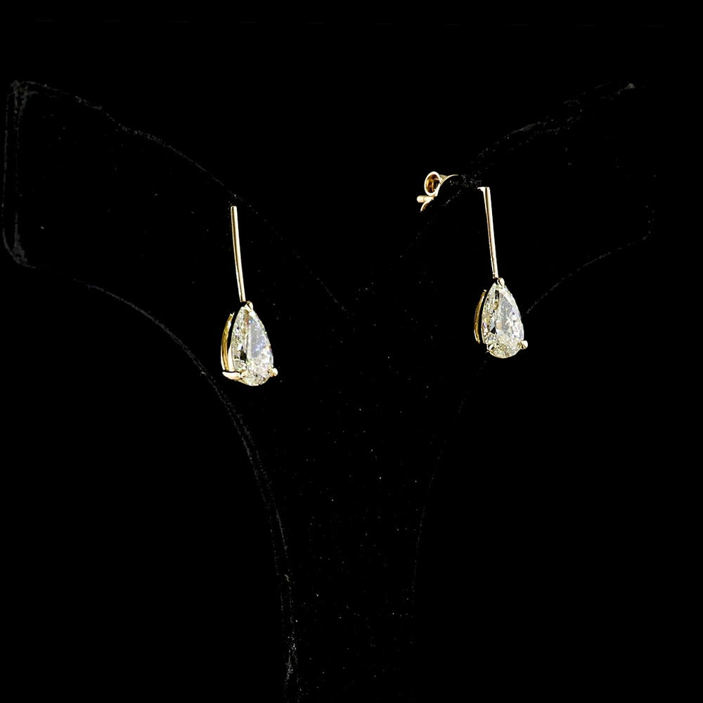 14K Yellow Gold Pear-Shaped Drop Earrings with 2.01 Carat Total Weight Lab-Grown Diamonds - E-F VS1 Prong Set Hanging Design - Covaloro Fine Jewelry