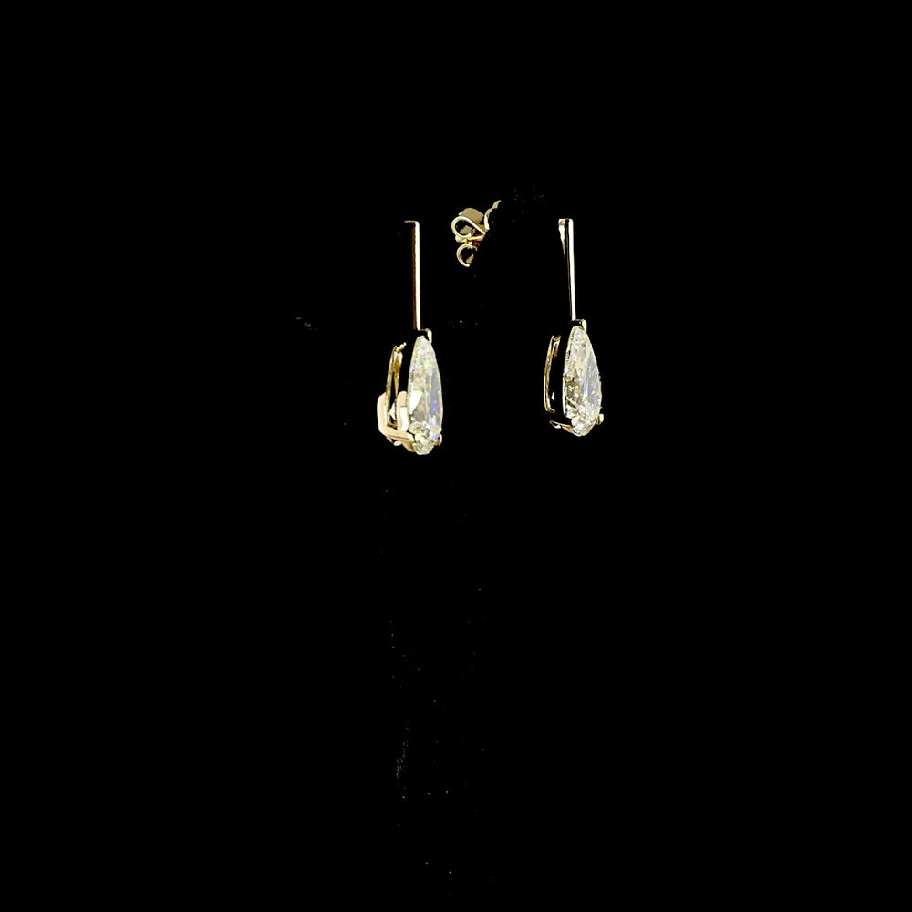 14K Yellow Gold Pear-Shaped Hanging Drop Earrings with 4.04 Carat Lab Grown E-F VS1 Diamonds - Total Diamond Weight 4.04 Carats - Covaloro Fine Jewelry