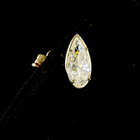 14K Yellow Gold Pear-Shaped Lab Diamond Stud Earrings - 4.02 Total Carat Weight with Bezel-Prong Setting, F Color & VS Clarity - Covaloro Fine Jewelry