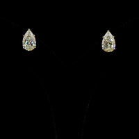 14K Yellow Gold Pear-Shaped Lab Diamond Stud Earrings - D VVS2 Clarity, North-South Prong Set, 4.46 Carat Total Weight (IGI Certified) - Covaloro Fine Jewelry