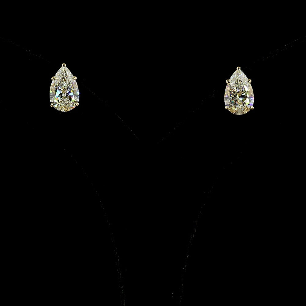 14K Yellow Gold Pear-Shaped Lab Diamond Stud Earrings - D VVS2 Clarity, North-South Prong Set, 4.46 Carat Total Weight (IGI Certified) - Covaloro Fine Jewelry