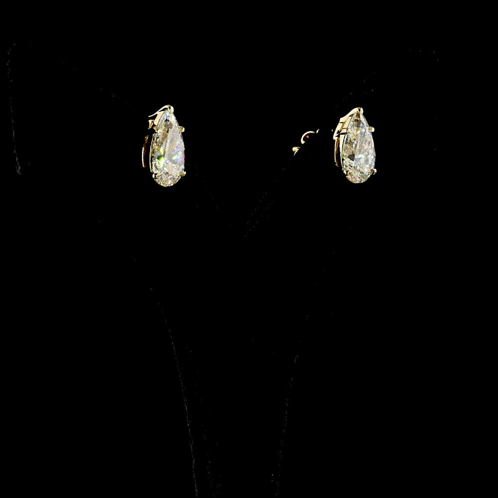 14K Yellow Gold Pear-Shaped Lab Diamond Stud Earrings - D VVS2 Clarity, North-South Prong Set, 4.46 Carat Total Weight (IGI Certified) - Covaloro Fine Jewelry