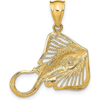 14K Yellow Gold Polished and Textured Stingray Charm Pendant by Oro Pregiato