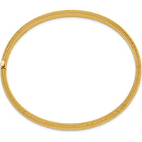 14K Yellow Gold Polished Diamond-Cut Hinged Oval Bangle Bracelet - 6.50mm Width by Oro Pregiato