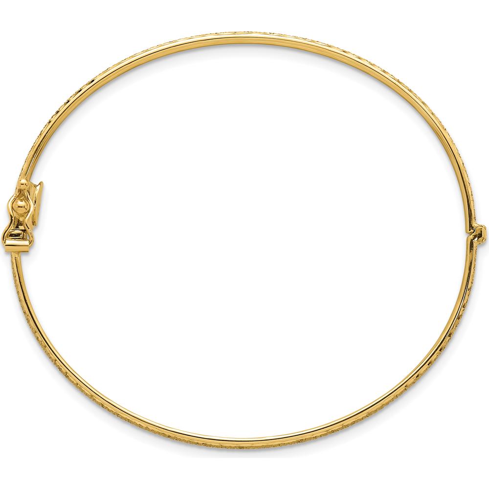 14K Yellow Gold Polished Diamond-cut Textured Hinged Oval Bangle Bracelet - 5.25mm Width by Oro Pregiato