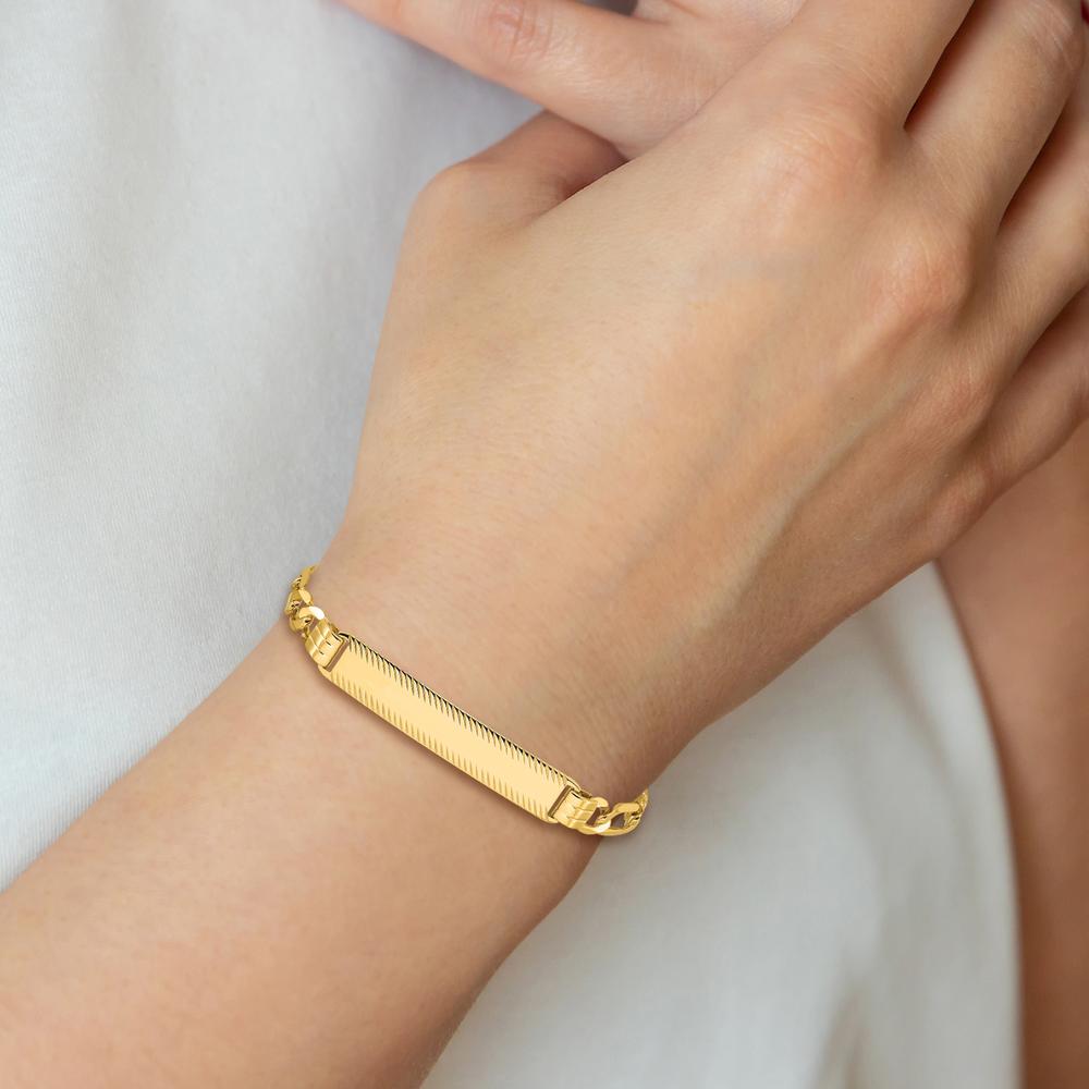 14K Yellow Gold Polished Figaro Link ID Bracelet with Diamond-Cut Texture - 7" Length by Oro Pregiato