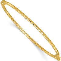 14K Yellow Gold Polished Hinged Oval Bangle Bracelet with Diamond-Cut Texture by Oro Pregiato