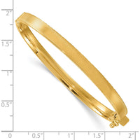 14K Yellow Gold Polished Hinged Oval Bangle Bracelet with Diamond-Cut Textured Finish by Oro Pregiato
