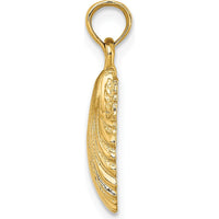 14K Yellow Gold Polished Scallop Shell Pendant Charm - Elegant Textured Ocean-Inspired Design by Oro Pregiato