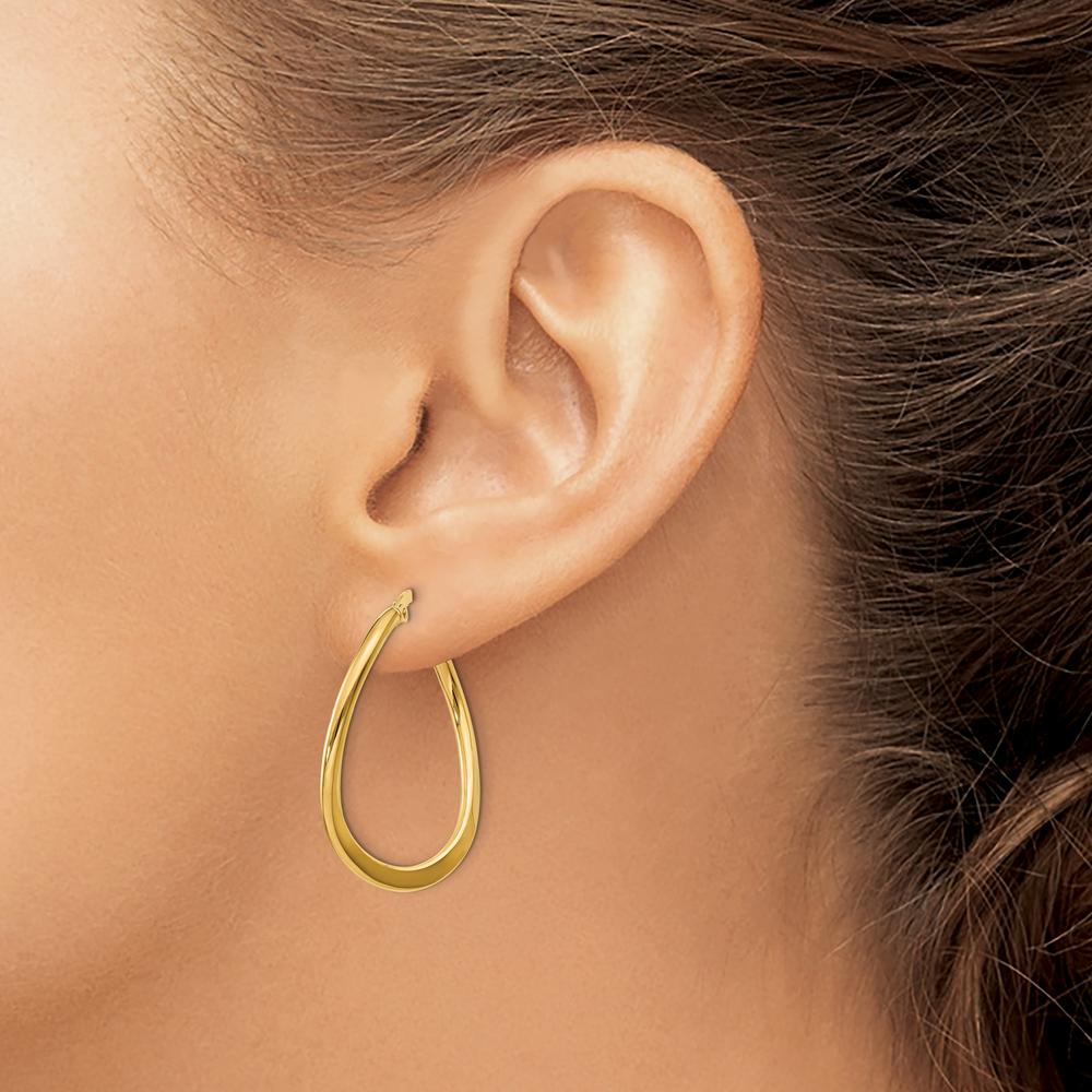 14K Yellow Gold Polished Tapered Twist Hoop Earrings - 19mm Length by Oro Pregiato