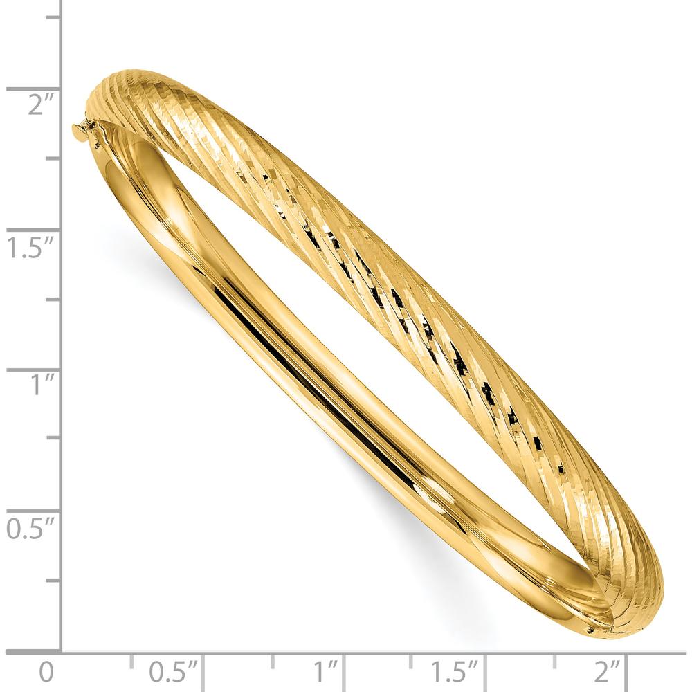14K Yellow Gold Polished Textured Hinged Oval Bangle Bracelet - 6.00mm Width by Oro Pregiato