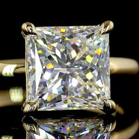 14K Yellow Gold Princess Cut Solitaire Ring with 3.14 Carat Lab-Grown Diamond - E Color VVS2 Clarity IGI Certified - Covaloro Fine Jewelry
