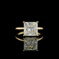 14K Yellow Gold Princess Cut Solitaire Ring with 5.19 Carat Lab Grown E-F VVS2 Diamond - IGI Certified - Covaloro Fine Jewelry