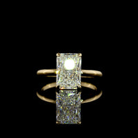 14K Yellow Gold Radiant Cut Solitaire Ring with Lab Grown E-VVS2 Diamond - 3.16 Carat Total Weight - Covaloro Fine Jewelry
