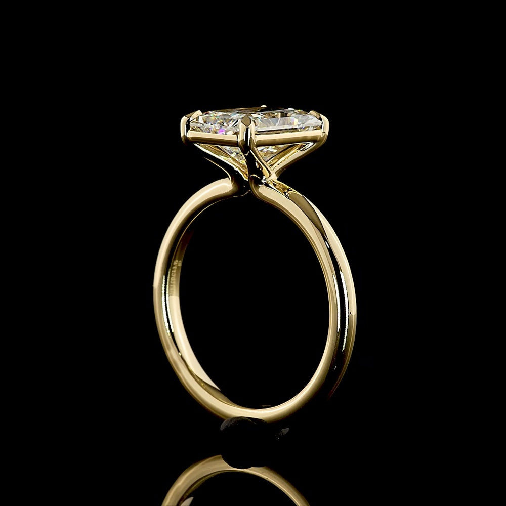 14K Yellow Gold Radiant Cut Solitaire Ring with Lab Grown E-VVS2 Diamond - 3.16 Carat Total Weight - Covaloro Fine Jewelry