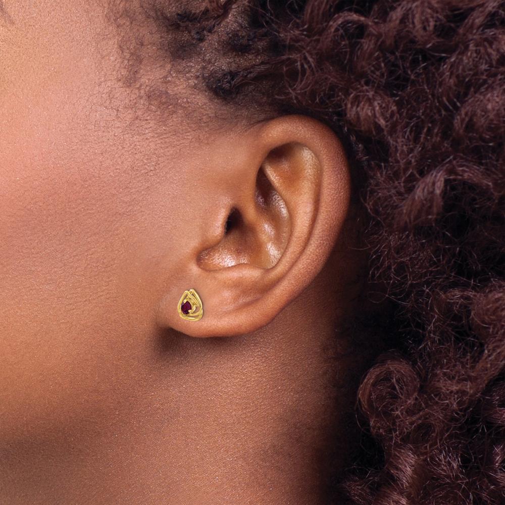 14K Yellow Gold Rhodolite Garnet Button Earrings - 0.15 Carat Total Garnet Weight by Oro Pregiato