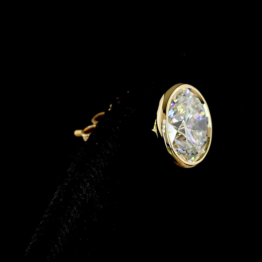 14K Yellow Gold Round Bezel-Set Lab Diamond Stud Earrings - 5.08 Carats Total Weight, E-F VS1 Brilliant Cut - Covaloro Fine Jewelry