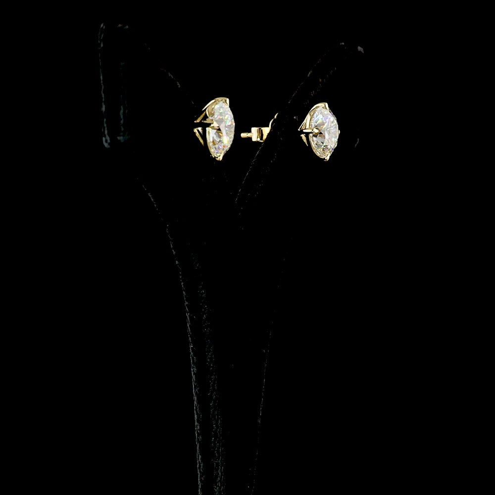 14K Yellow Gold Round Brilliant Cut Lab Diamond Stud Earrings - 5.50 Carat Total Weight, E-F VVS2 - Covaloro Fine Jewelry