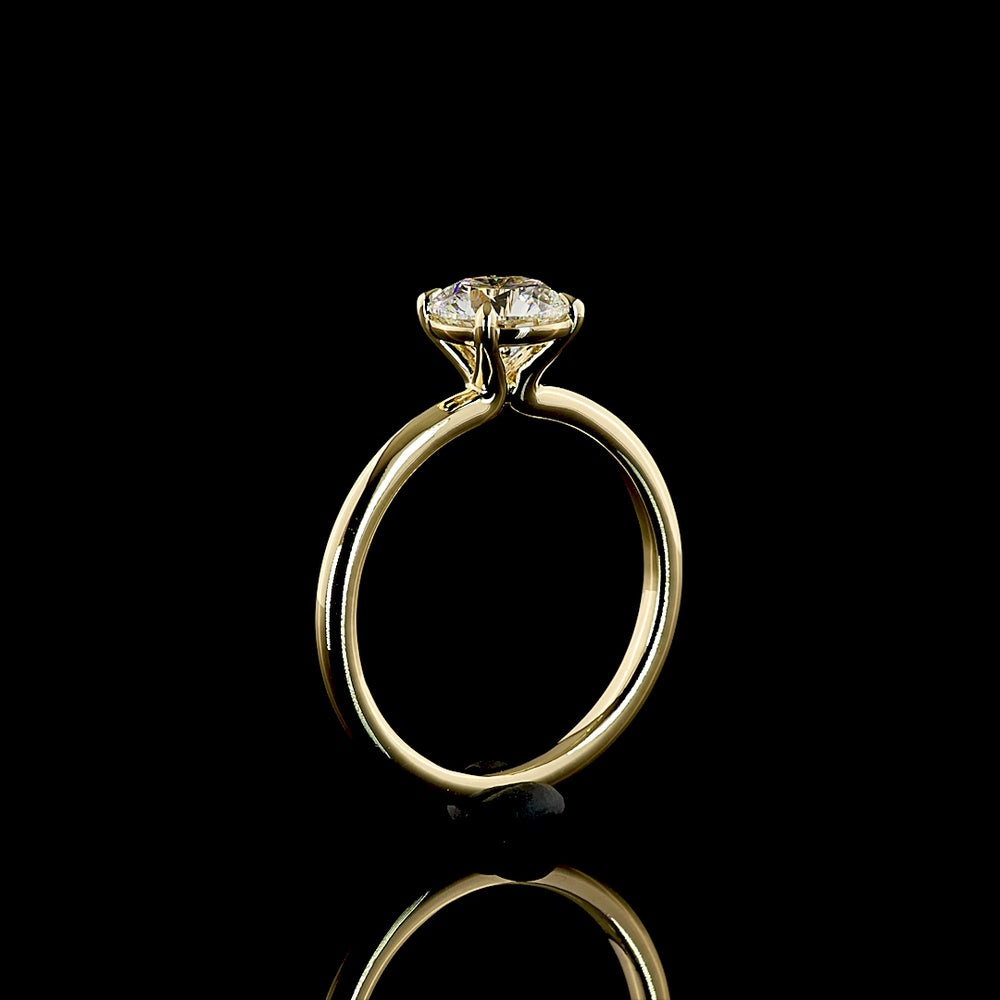 14K Yellow Gold Round Brilliant Cut Solitaire Ring with D VS1 Lab Grown Diamond - 1.25 Carat Total Weight - Covaloro Fine Jewelry