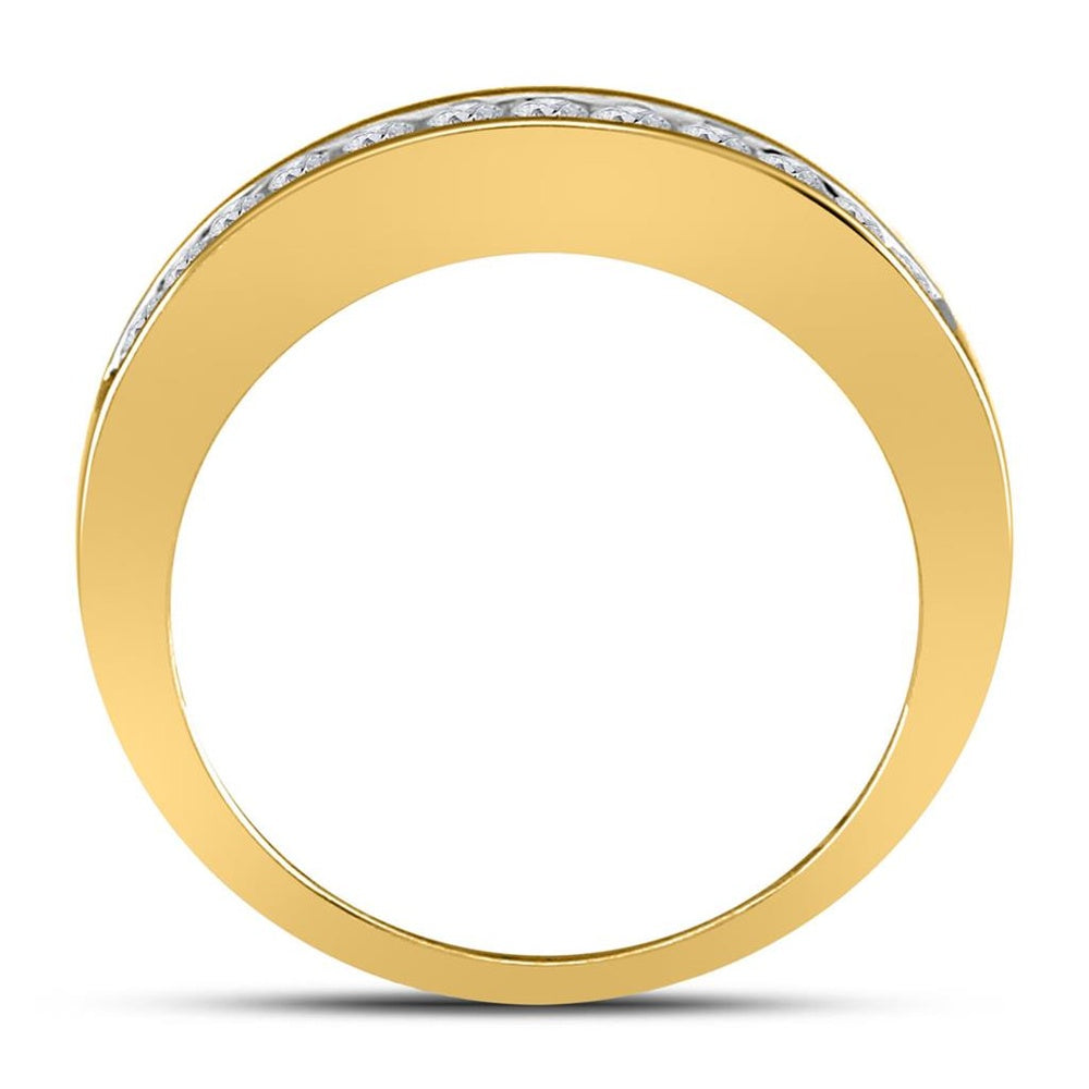 14K Yellow Gold Round Diamond Bridal Ring Set - 1/4 Carat Total Diamond Weight