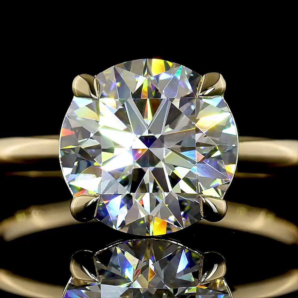 14K Yellow Gold Round Solitaire Ring with 3.04 Carats Lab-Grown Diamond (E-F Color, VVS2 Clarity) - IGI Certified - Covaloro Fine Jewelry