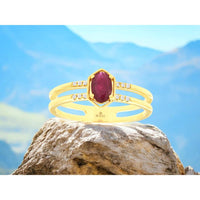 14K Yellow Gold Ruby & Diamond Ring - 0.57 Carats Ruby, 0.04 Carats Total Diamond Weight
