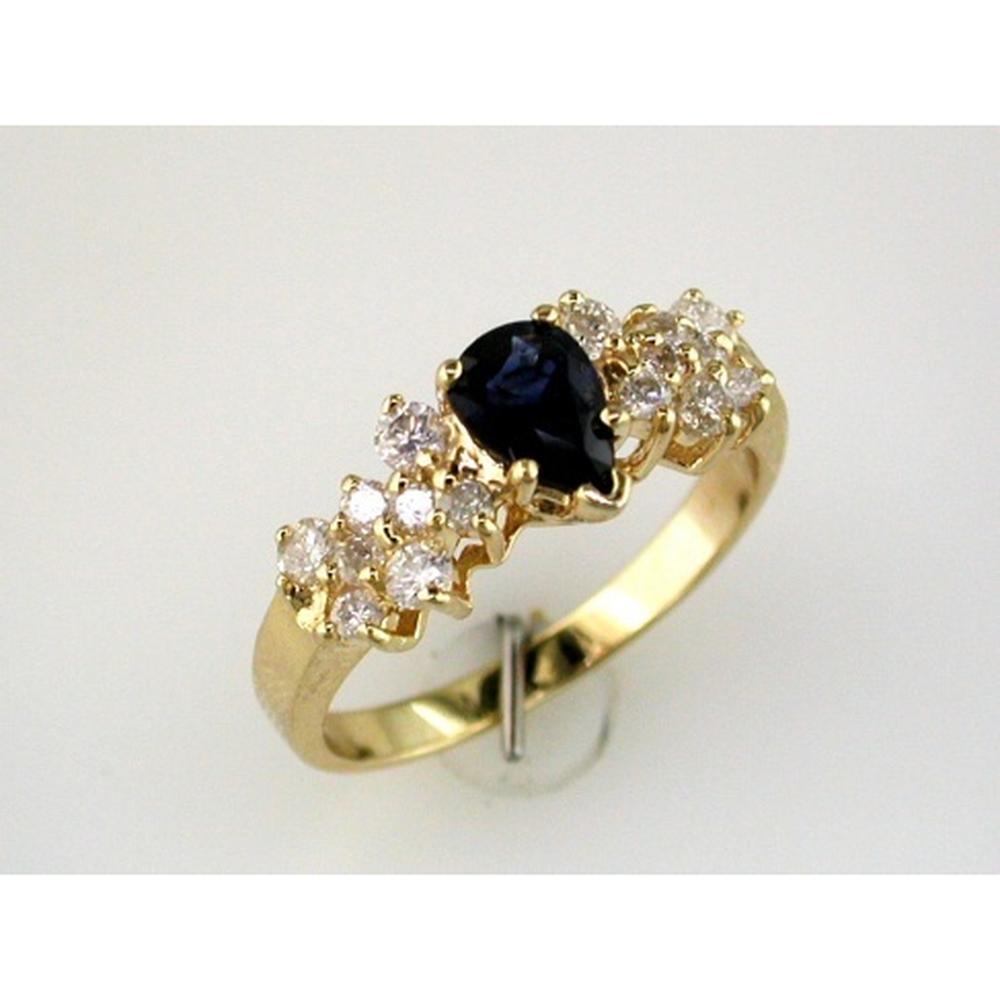 14K Yellow Gold Sapphire & Diamond Ring with Pear Shape Sapphire - 1.25 Carats Total Weight