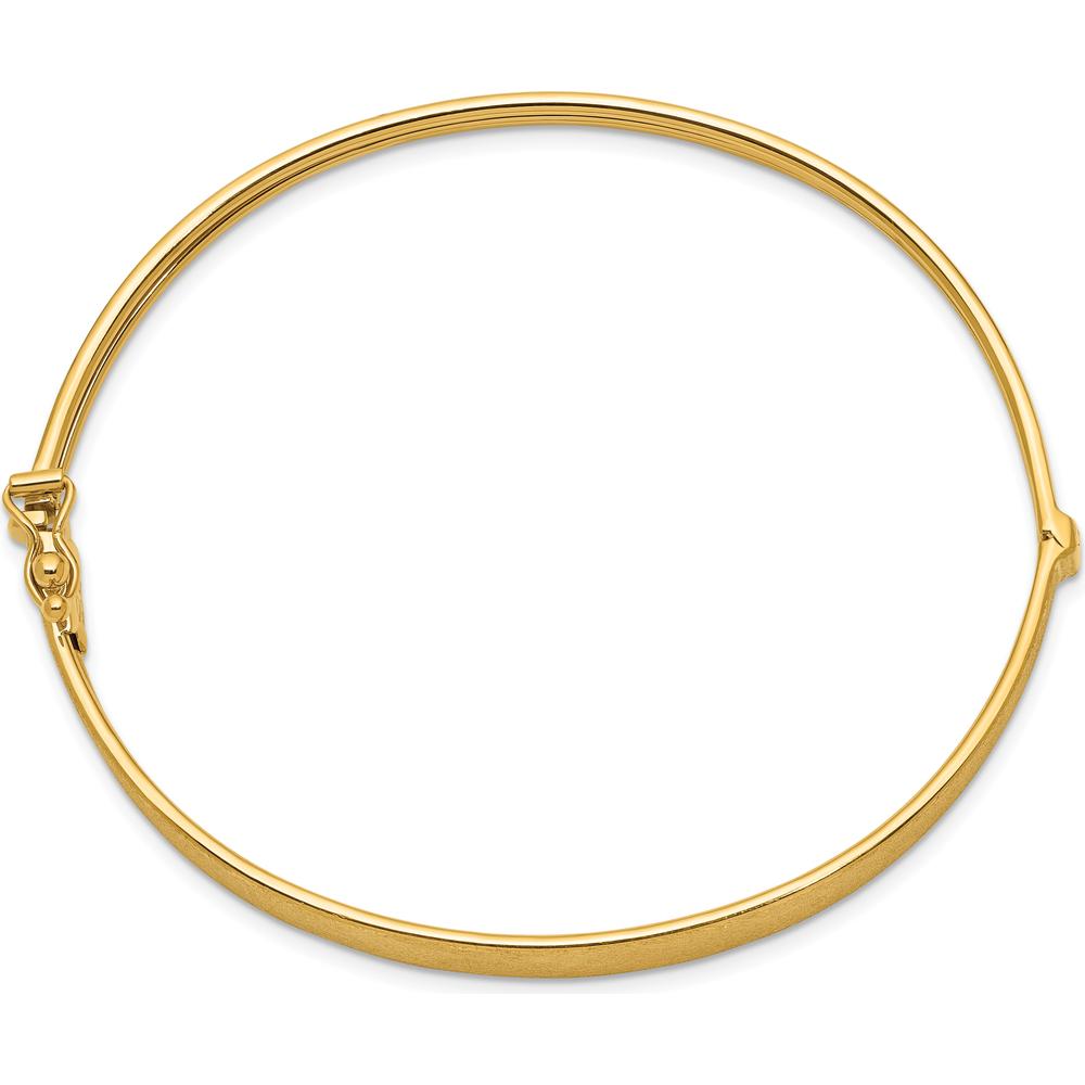 14K Yellow Gold Satin Finish 8.00mm Graduated Hinged Oval Bangle Bracelet by Oro Pregiato
