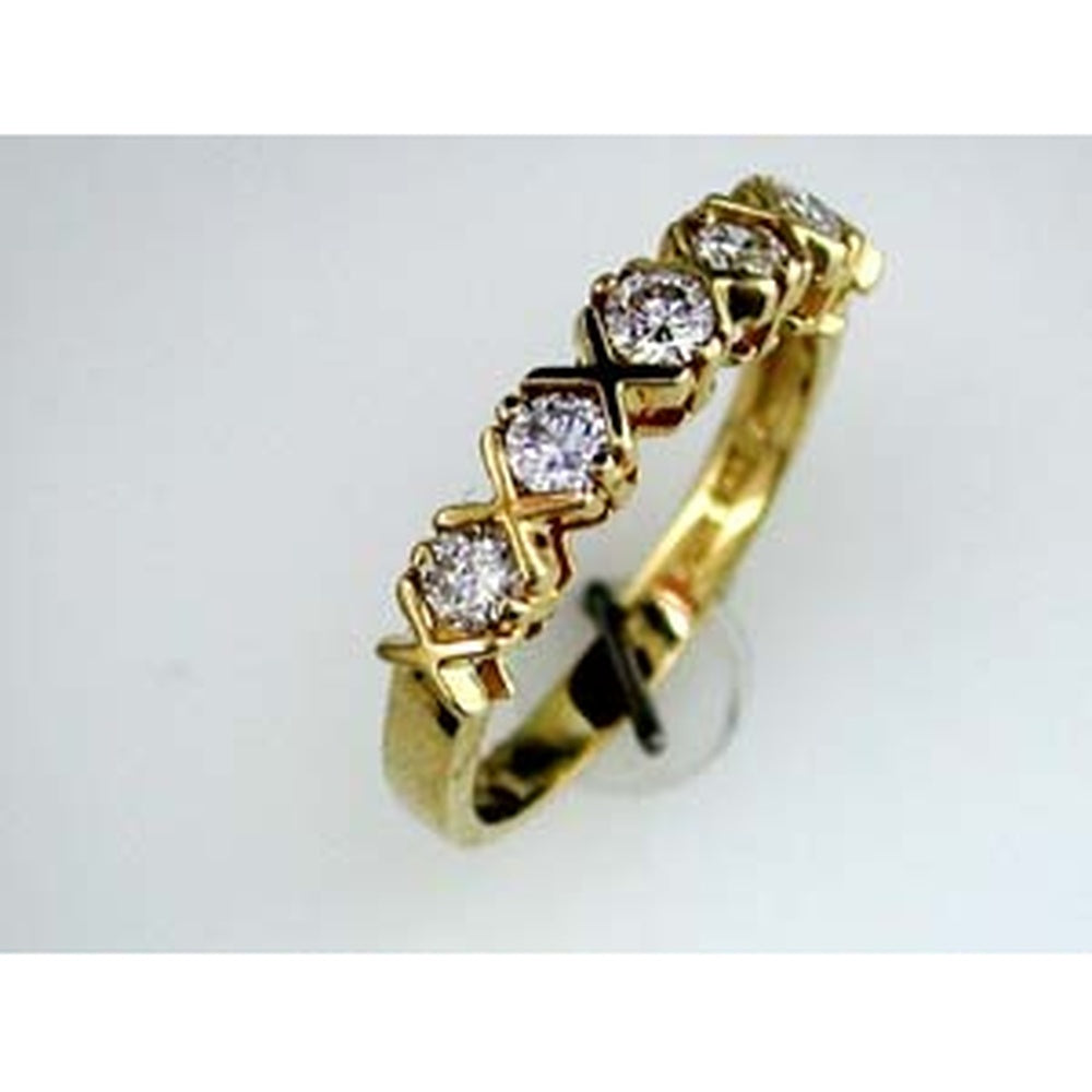14K Yellow Gold Scalloped Diamond Band with Round Prong-Set Diamonds - 0.50 Carat Total Diamond Weight - Royal Jewelry