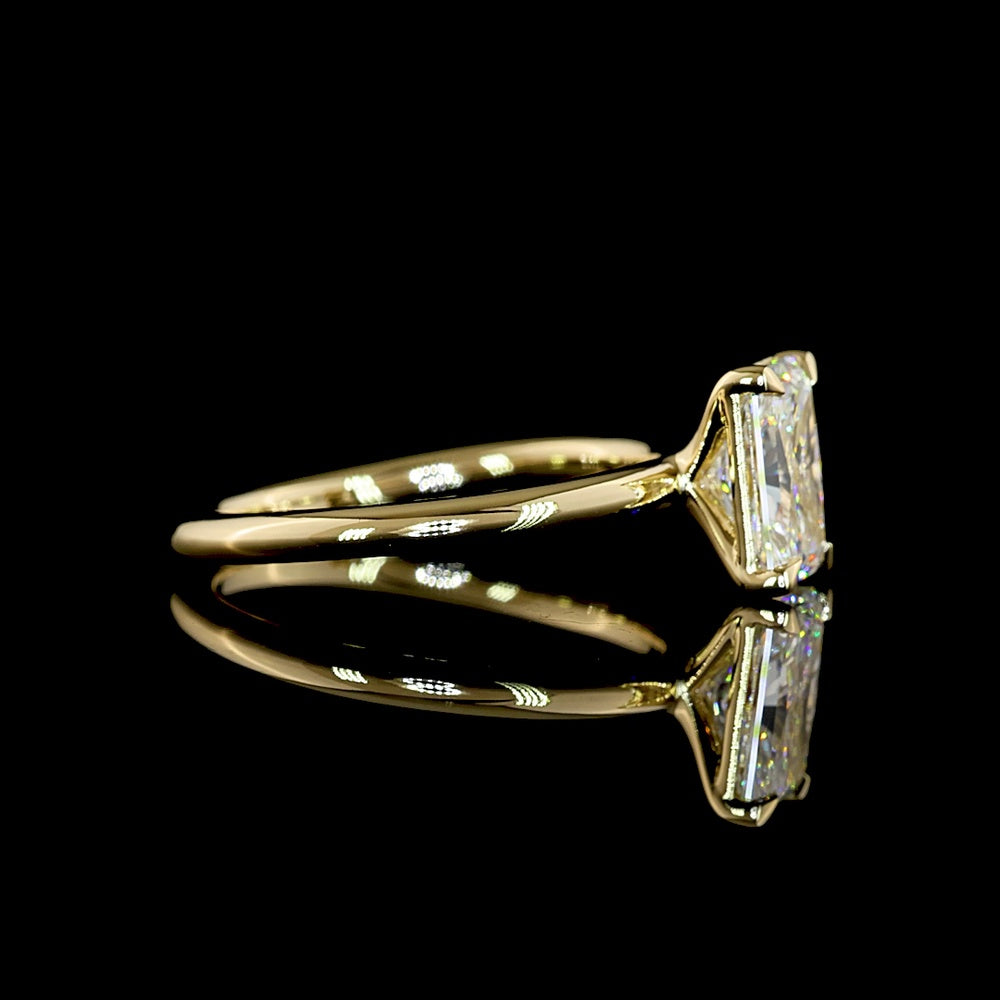 14K Yellow Gold Solitaire Ring with 1.55 Carat Radiant Cut Lab-Grown D VVS2 Diamond - IGI Certified North-South Prong Setting - Covaloro Fine Jewelry