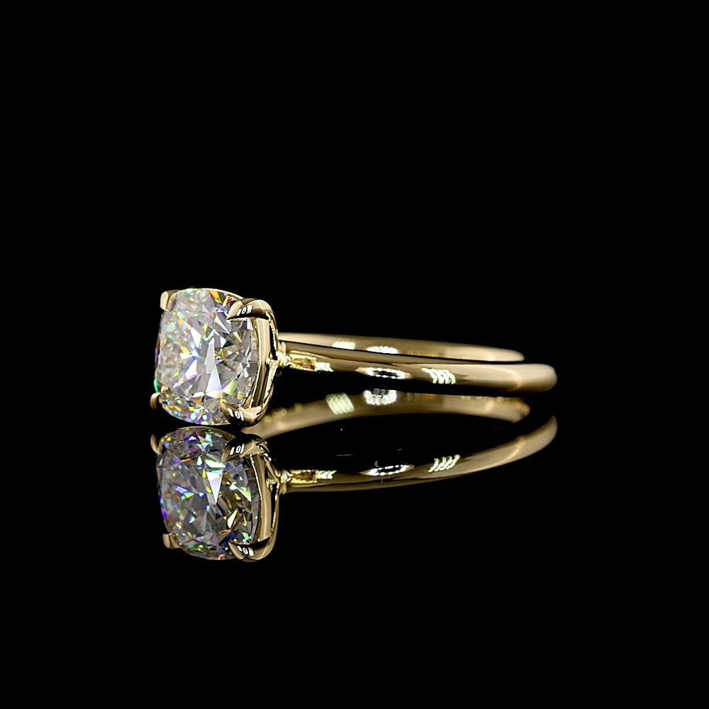 14K Yellow Gold Solitaire Ring with 2.04 Carat Square Cushion Brilliant Cut Lab Diamond - D VS1 IGI Certified - Covaloro Fine Jewelry