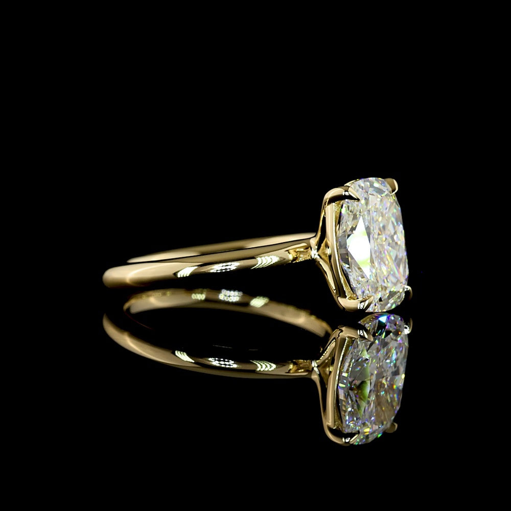 14K Yellow Gold Solitaire Ring with 3.08 Carat Cushion Brilliant Cut Lab Diamond - D VS1 IGI Certified - Covaloro Fine Jewelry